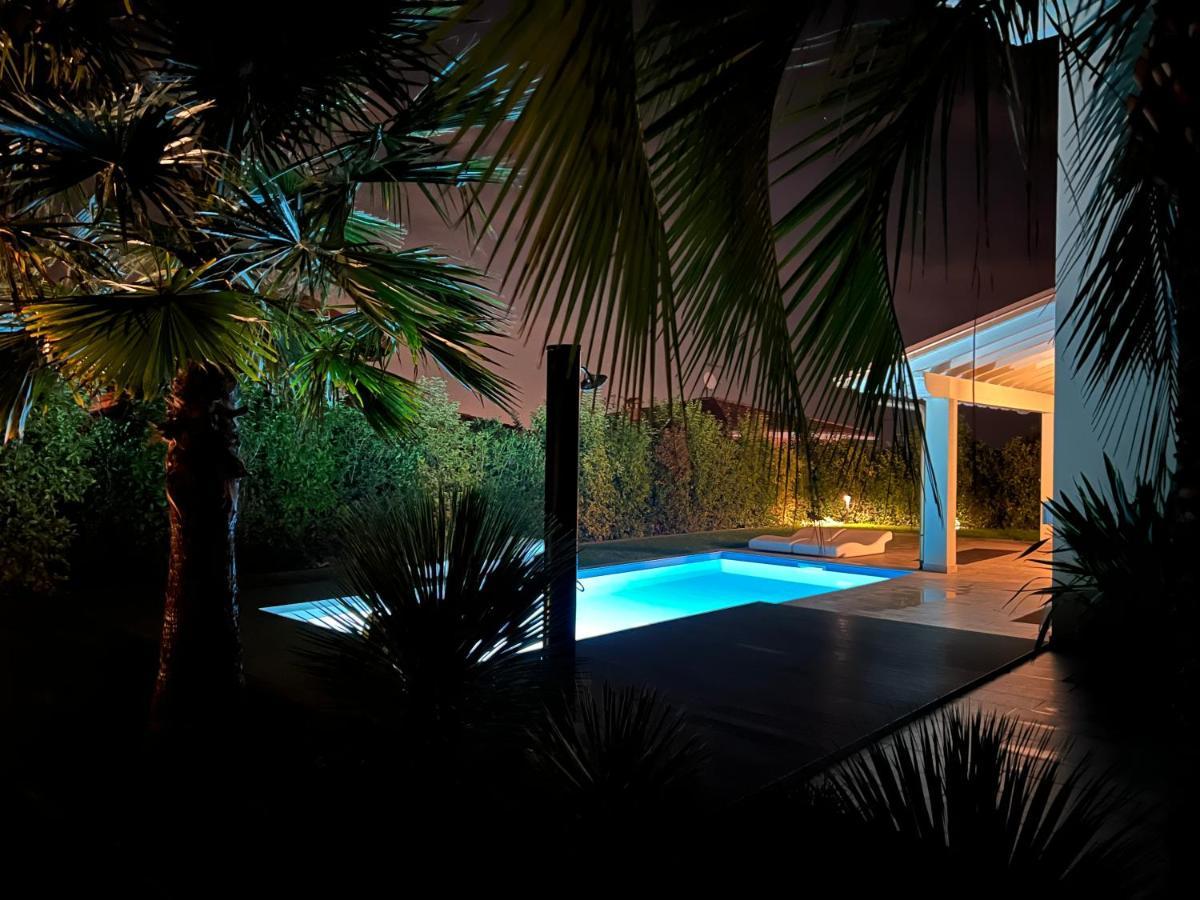 Ferienhaus Casa Sulle Colline Di Barcuzzi Pool, Garden And Barbecue 外观 照片