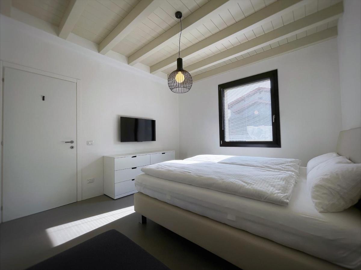 Ferienhaus Casa Sulle Colline Di Barcuzzi Pool, Garden And Barbecue 外观 照片